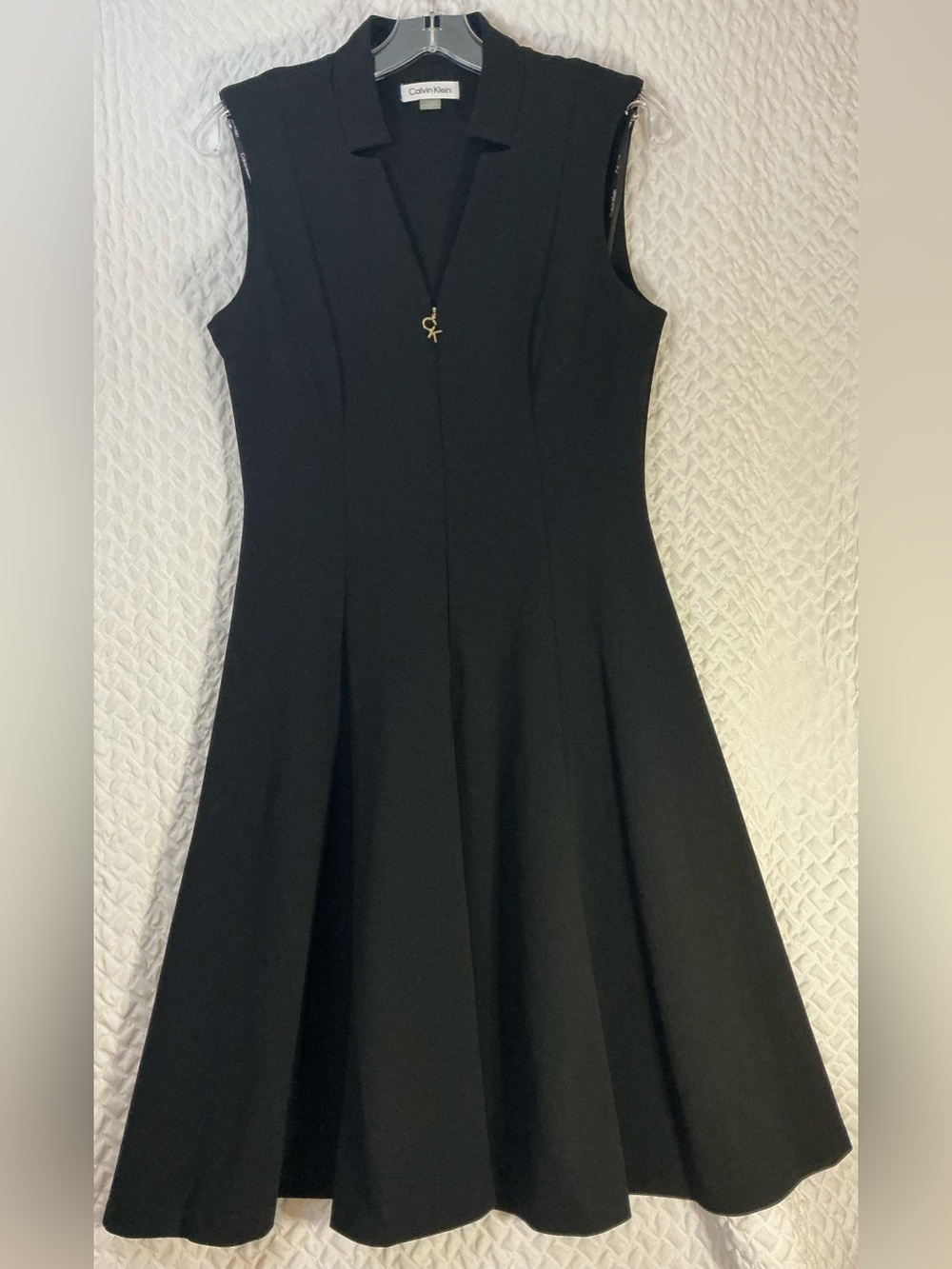 Calvin Klein Black Sleeveless Fit & Flare Midi Dress Gold CK Zip Size 6 - Picture 3 of 4